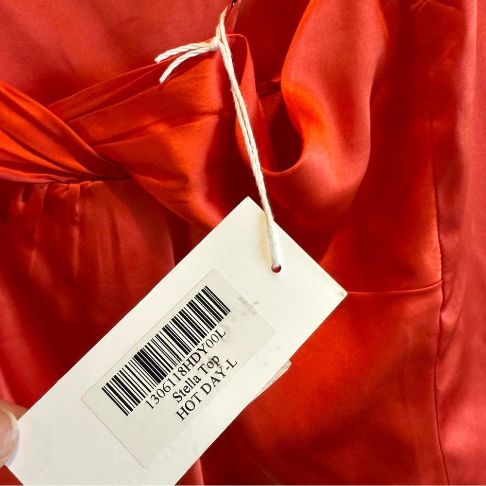 Reformation Stella Silk Tank Top Twist Back | Large NEW NWT - Picture 6 of 8